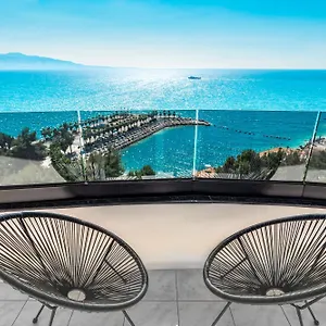 Helia Seaside Hotel
