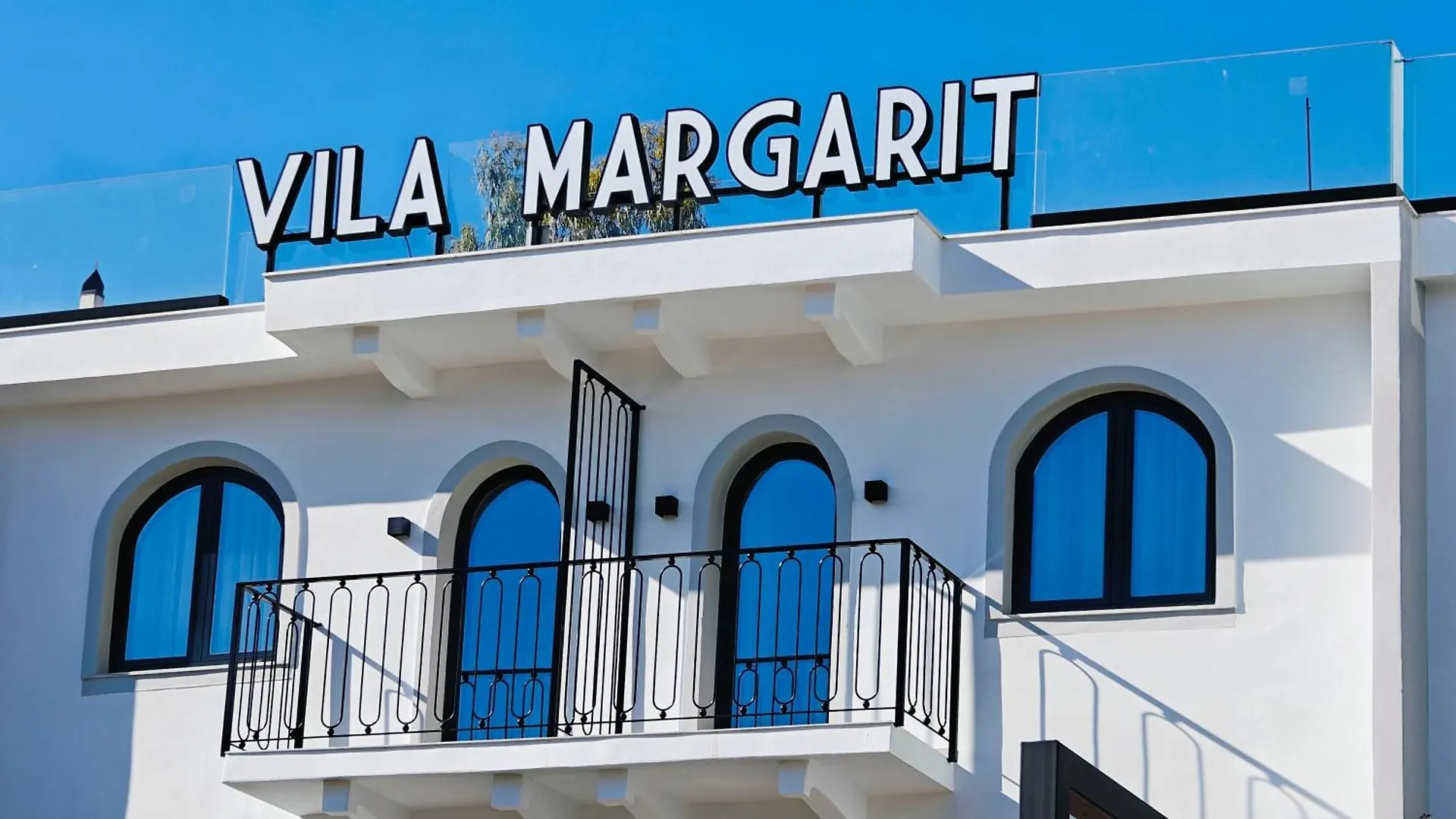 Villa Margarit Boutique Hotel Саранда